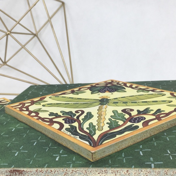 ButterFly DragonFly & Bee Plaque Set - Picture 7 of 8